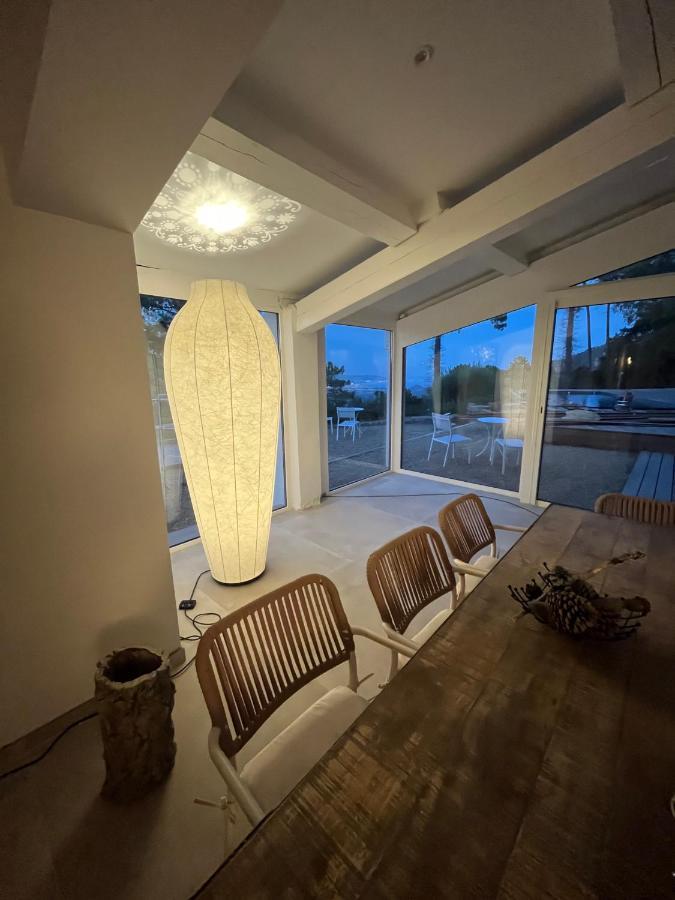 Villa Ormarine, Vue Exceptionnelle Sur La Baie De Cannes Et Le Mercantour 雷阿德雷德雷斯泰勒 外观 照片